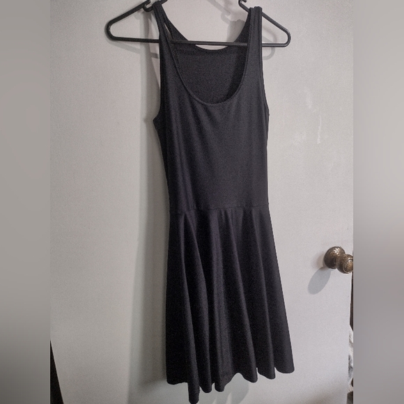 Blackmilk Dresses & Skirts - Black Milk dress M